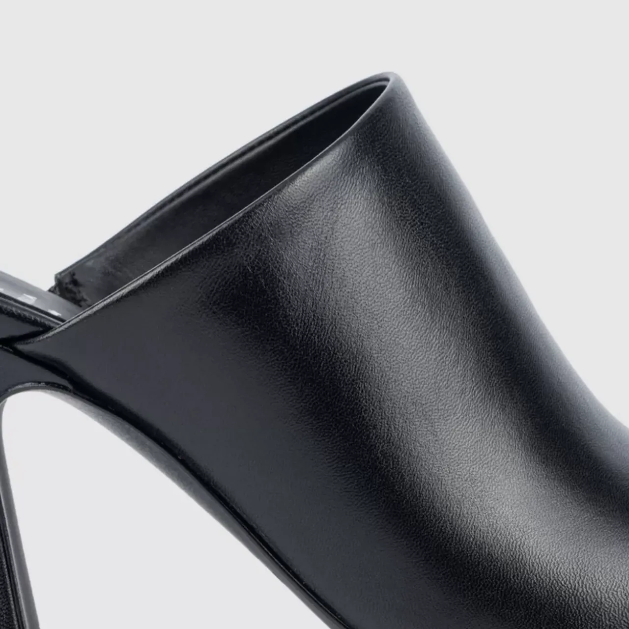 Aquatalia Heels-Carmina Black