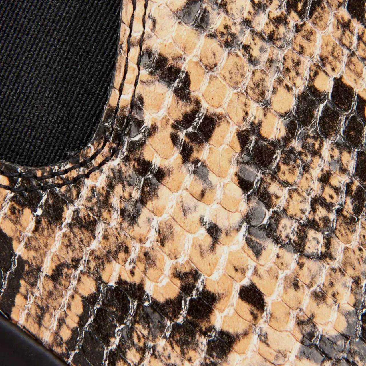 Aquatalia Boots-Holly Caramel/Black