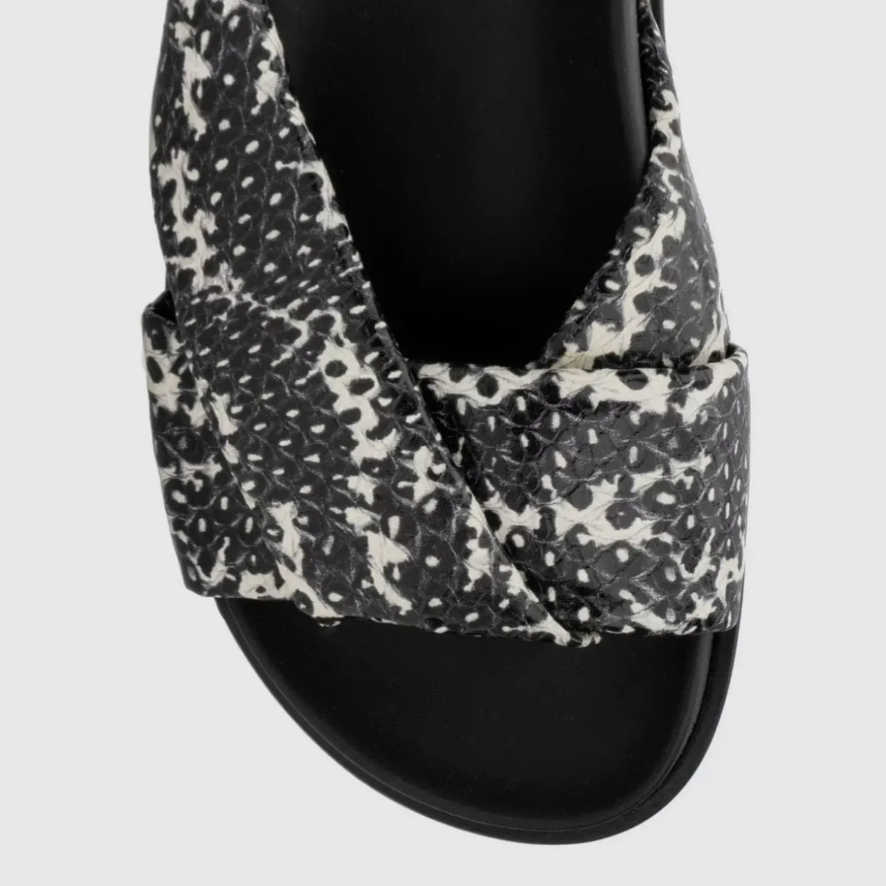 Aquatalia Sandals-Ileena White/Black