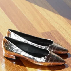 Aquatalia Flats-Penina Silver