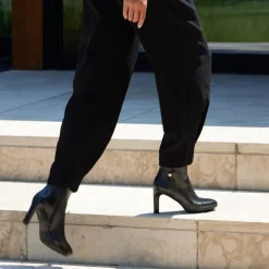 Aquatalia Boots-Romea Black