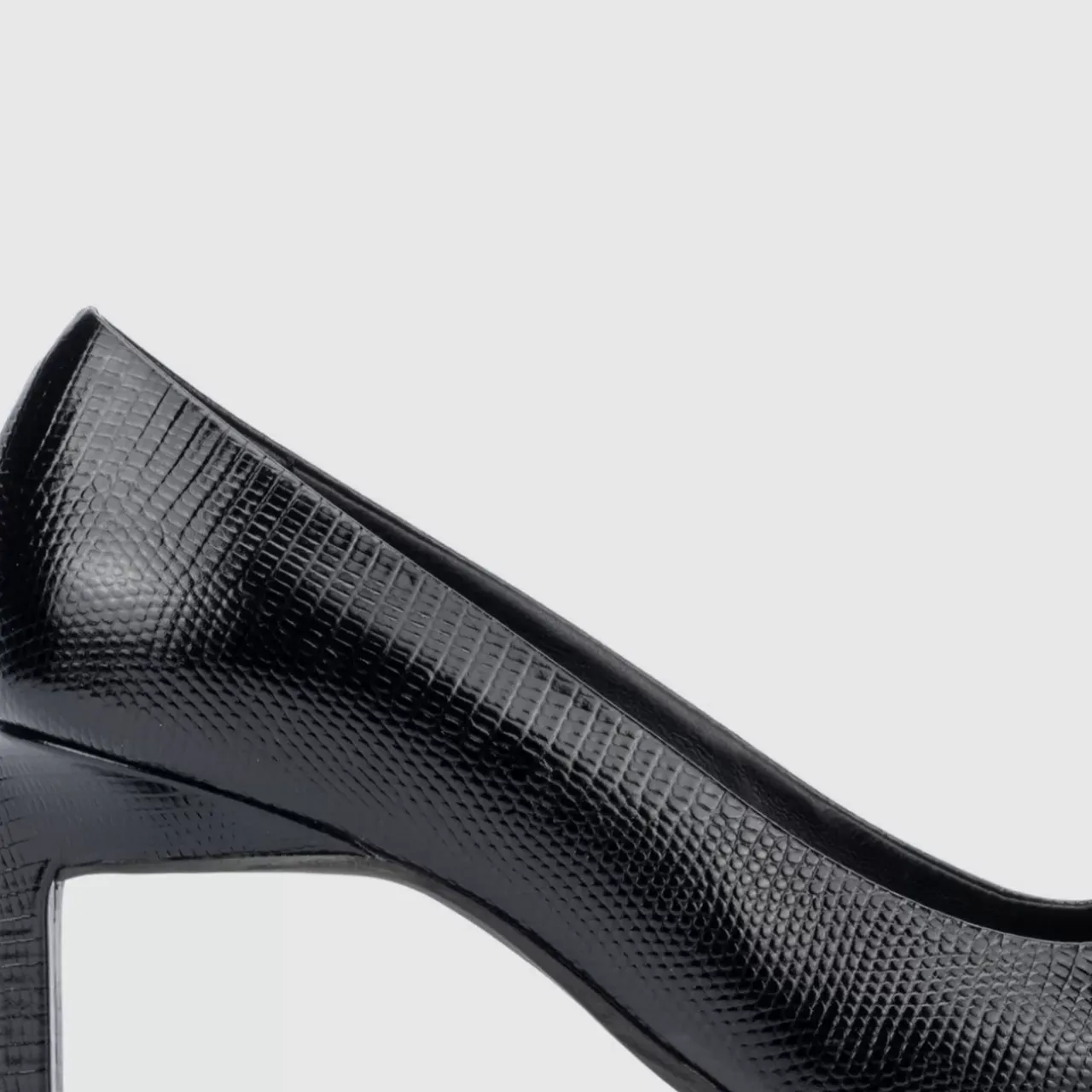 Aquatalia Heels-Rylan Black