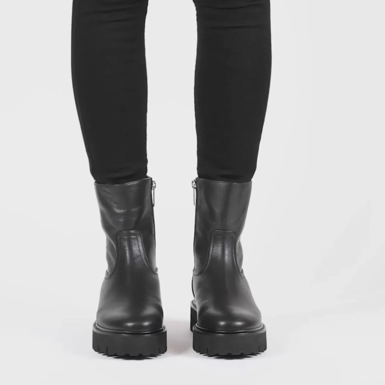 Aquatalia Boots-Sada Off White