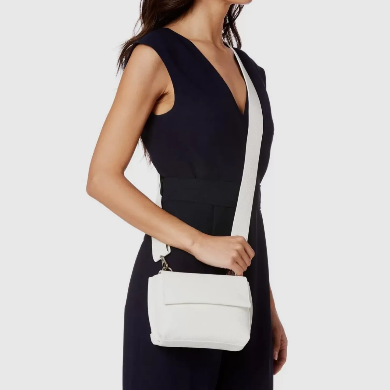 Aquatalia Handbags-Soho Crossbody Black