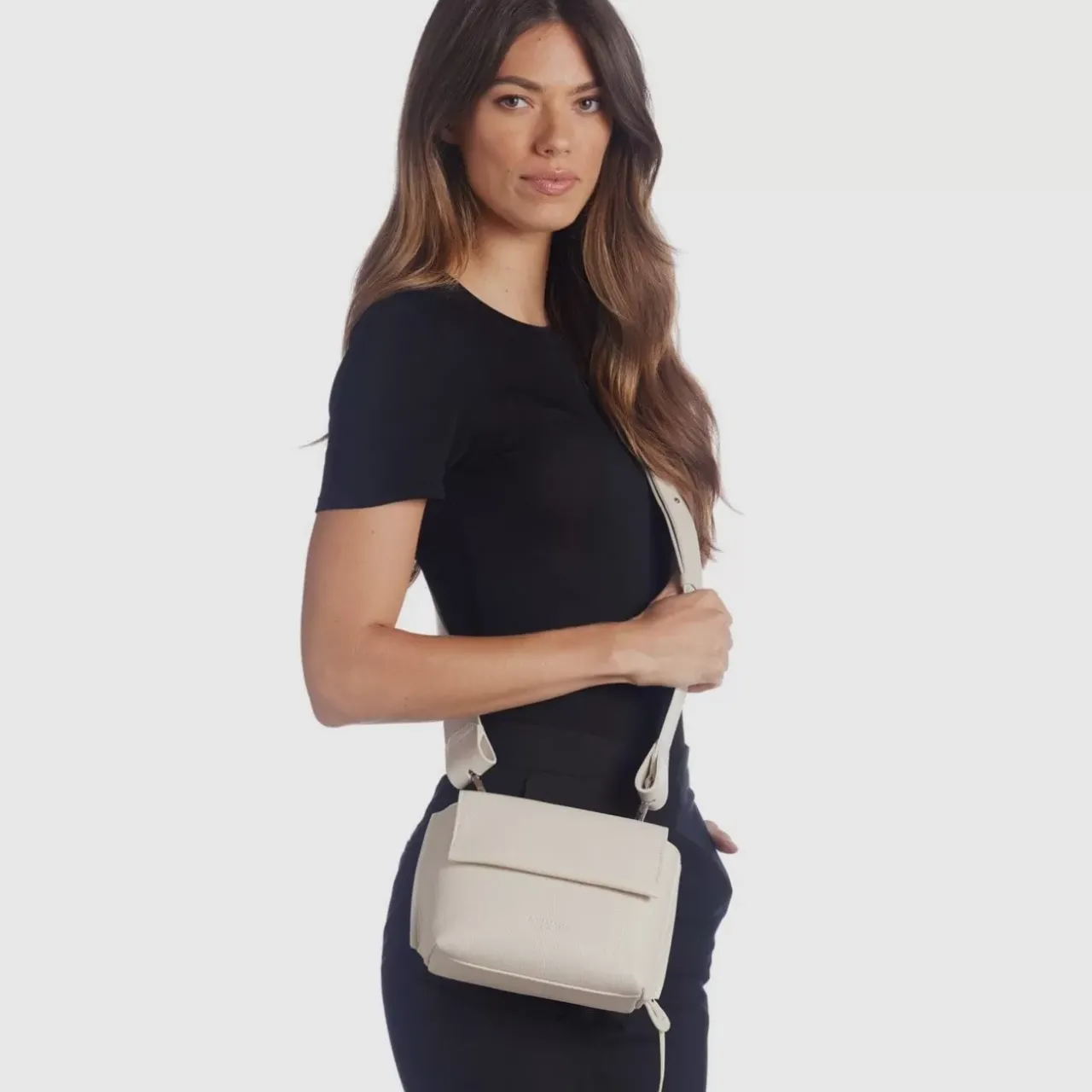Aquatalia Handbags-Soho Crossbody Cream