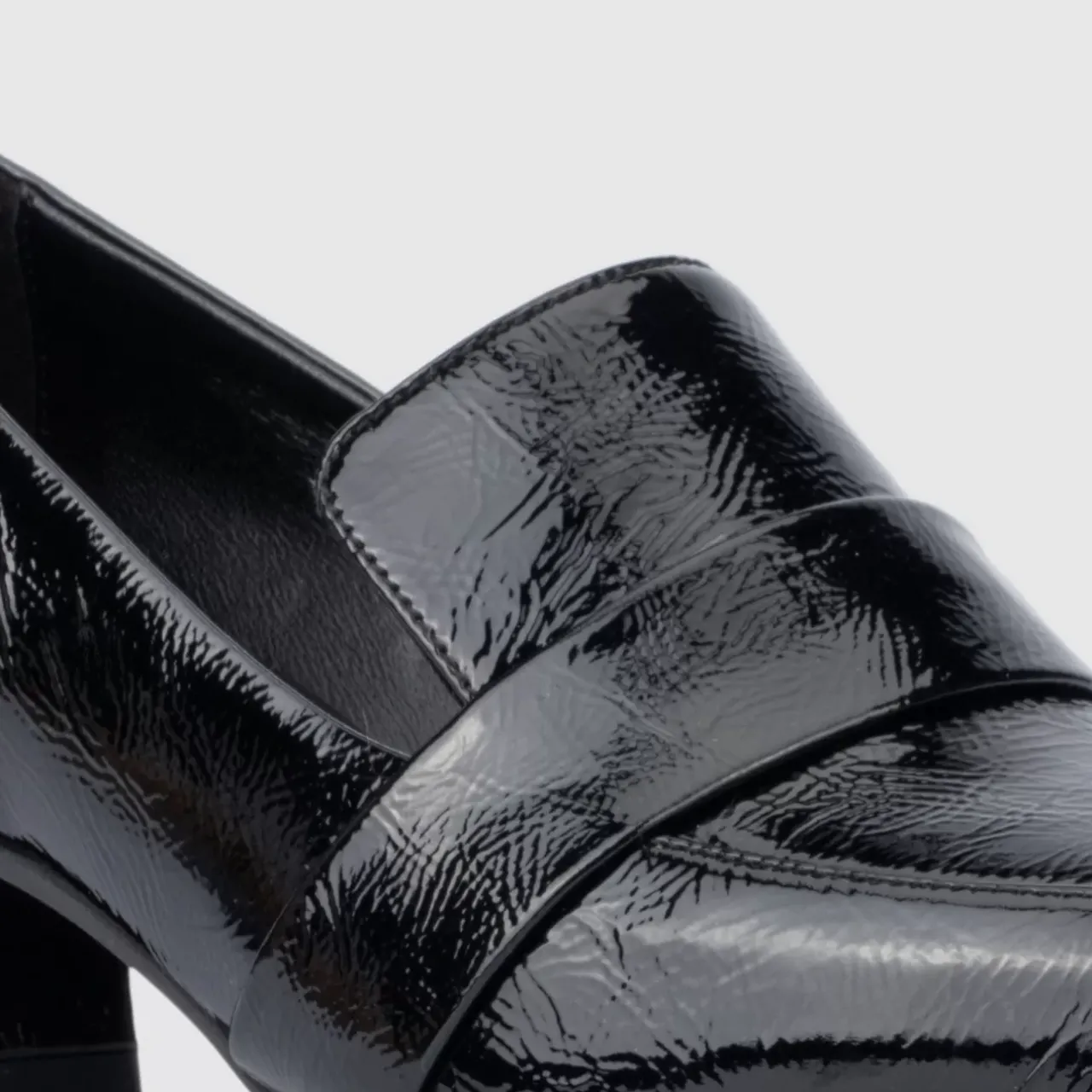 Aquatalia Heels-Tamry Black